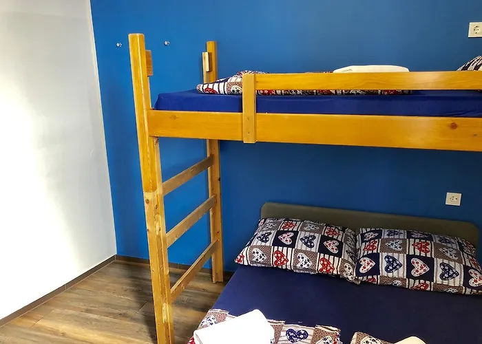 Aladin بيت شباب ليوبليانا