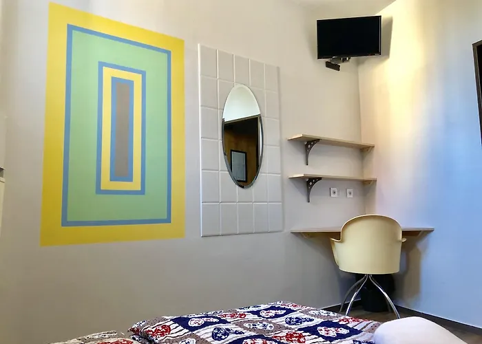 Aladin بيت شباب